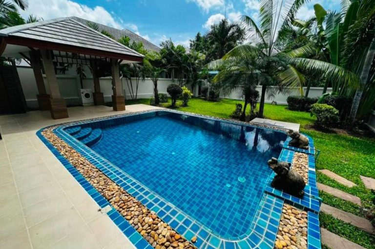 4-bedroom-pool-villa-for-sale-in-na-chom-thain-pattaya-S-NJTH8478-1
