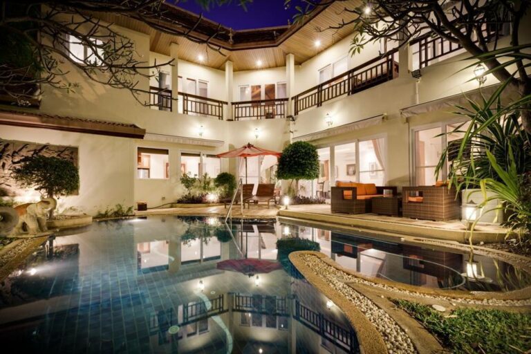01-4 Bedroom Pool villa for sale in pratumnak pattaya -80498SSSPH (11)