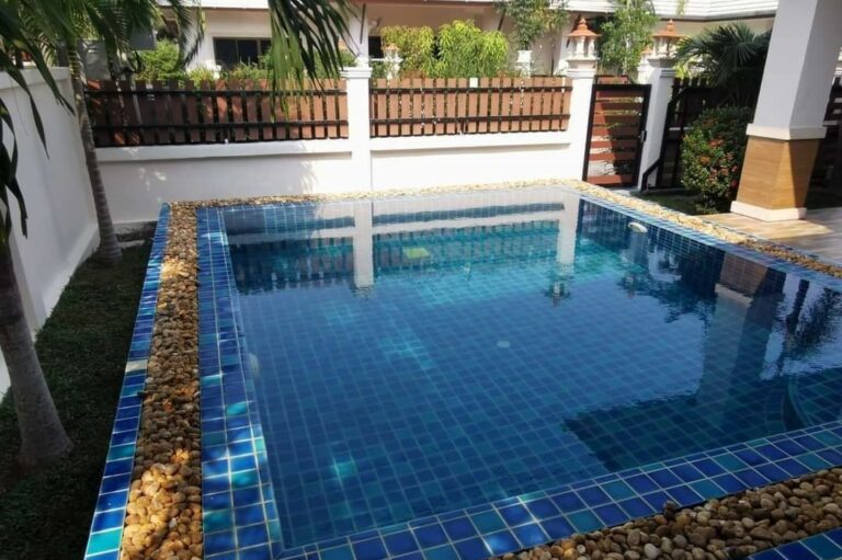 2 Bedroom Pool Villa for Sale in Soi Wat Yan East Pattaya - 80570SSEPH (1)