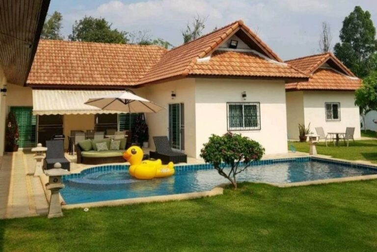 5 Bedroom Pool Villa for Sale in East Pattaya - 80315SSEPH (1)