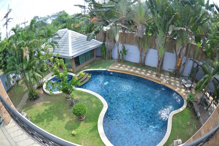 8 Bedroom Pool Villa for Sale in Na Jomtien - 80495SSSPH (1)