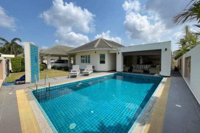 01-2-bed-pool-villa-for-sale-east-pattaya-80797SSEPH (18)