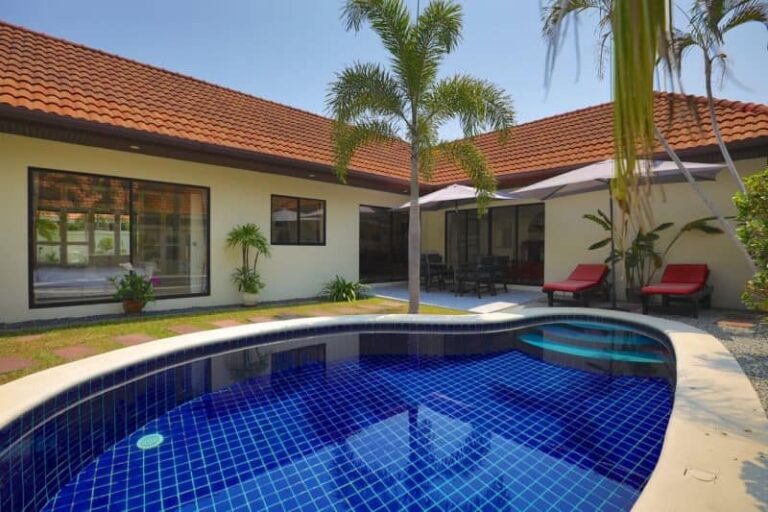 01-2-bed-pool-villa-for-sale-view-talay-jomtien-80838SSJTH (5)