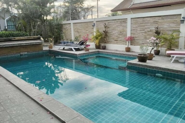 01-5-bed-pool-villa-for-rent-mabprachan-80835RRMPH (1)