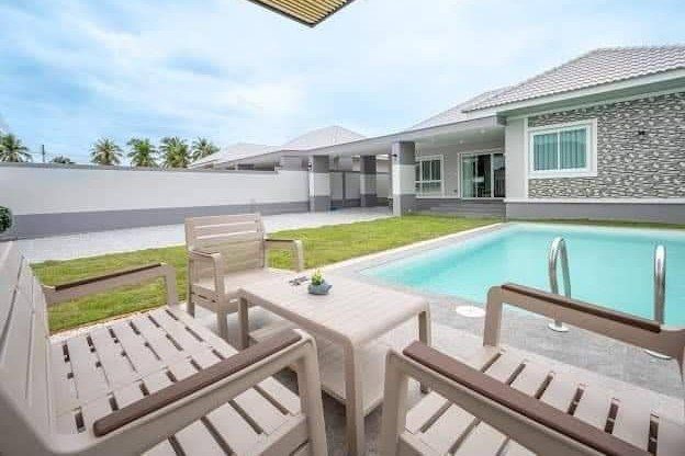 01-3 Bedroom Pool Villa for Sale in Pong East Pattaya - 81366SSEPH (11)
