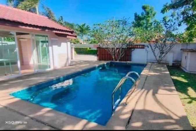 01-3 Bedroom Pool Villa for Sale in Secure Development in East Pattaya - 81479FDEPH (1)