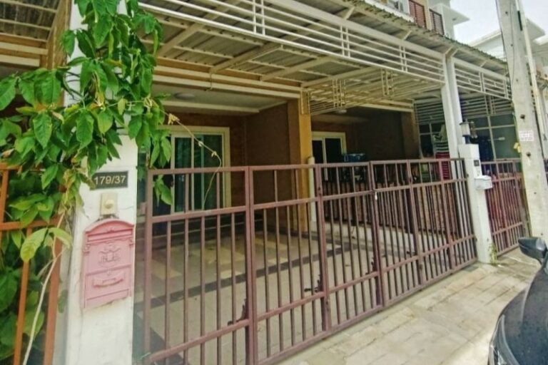 01-3 Bedroom Townhouse for Sale in Thepprasit South Pattaya - 81355SSSPH (10) - Copy