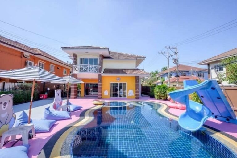 01-5 Bedroom 2 Story Pool Villa for Rent in South Pattaya - 81505RRSPH (1)