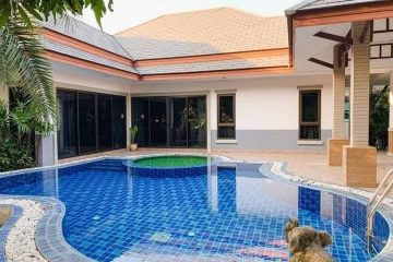 01-3 Bedroom Pool Villa for Sale on Large Plot in Na Jomtien - 81296SSEPH (6)