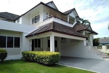 01-4 Bedroom 2 Story House for Sale & Rent in East Pattaya - 81271SREPH (10)