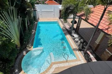 01-4-bed-pool-villa-for-sale-central-pattaya-80958SSCPH (5)