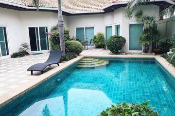 3 Bedroom Pool Villa for Sale & Rent in Pratumnak Pattaya - 80465SRSPH (1)