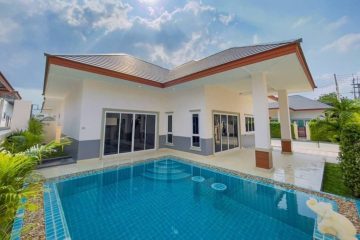 3 Bedroom Pool Villa for Sale in Soi Wat Yan East Pattaya - 80269SSEPH (1)