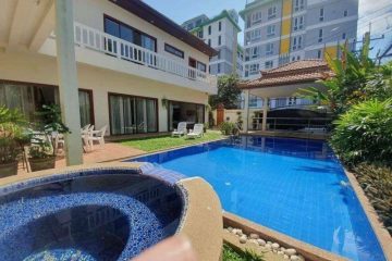 5 Bedroom Pool Villa for Sale in Pratumnak Pattaya - 80460SSPRH (1)